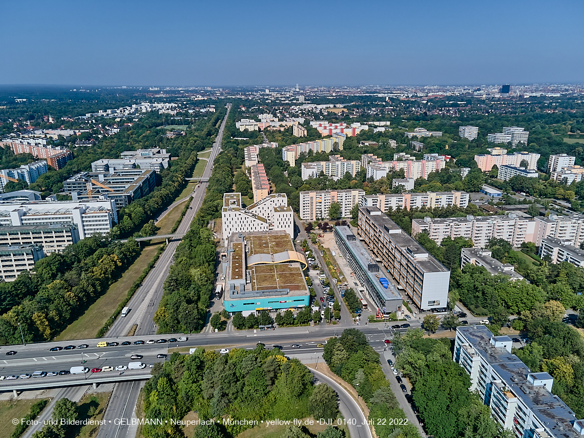 22.07.2022 - Plettzentrum und Montessori Schule in Neuperlach